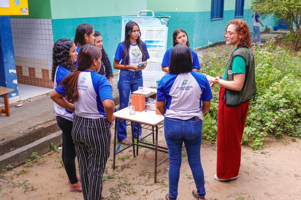 Viver Ciência Itinerante mobiliza estudantes em Mâncio Lima com atividades interativas e valorização do conhecimento científico