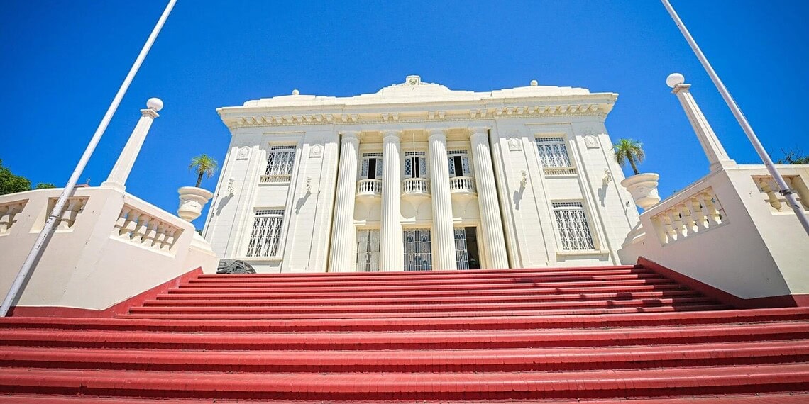 Gladson sanciona leis que autorizam o Acre a contratar até R$ 280 milhões em empréstimos