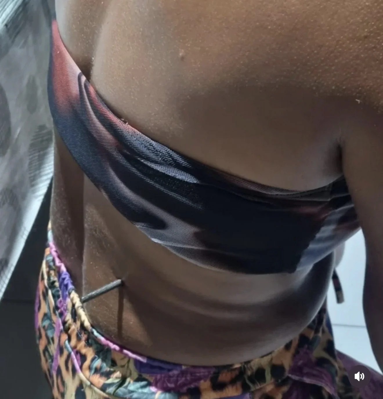 Homem crava Ferramenta na lombar da esposa em Guajará, no Amazonas