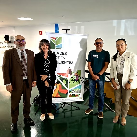 Mâncio Lima participa do Encontro Nacional sobre Cidades Verdes e Resiliência Climática em Brasília