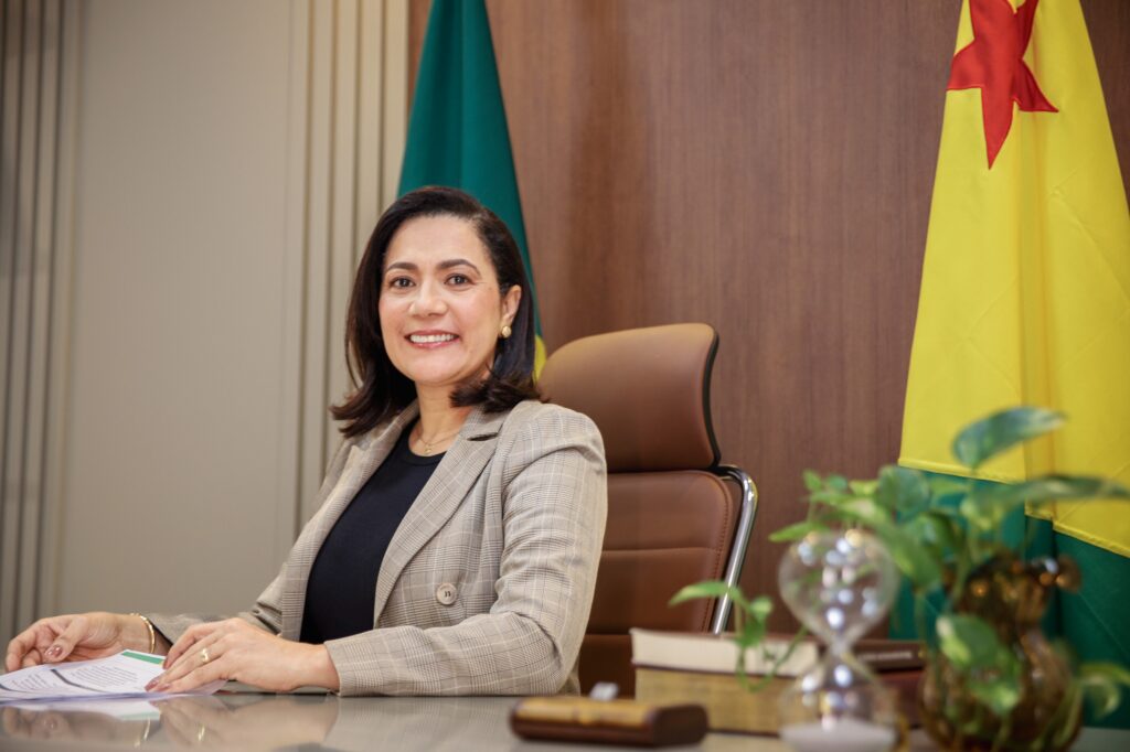 Mailza Assis diz que exoneração de Jonathan Donadoni foi decisão de governo e afasta novas mudanças em série