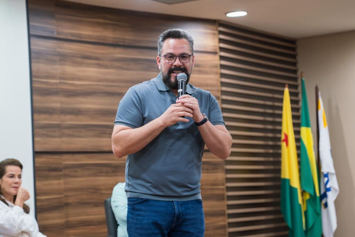 Alan é 1º o pré-candidato ao governo a realizar convenção; festa será neste sábado