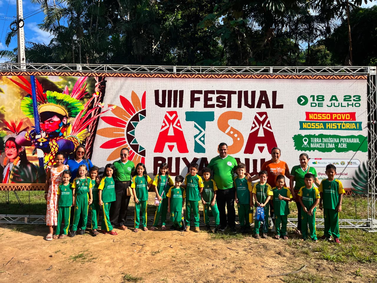 Escola Municipal Professora Neuza Amâncio Sabino participa do VIII Festival Atsá Puyanawa em Mâncio Lima