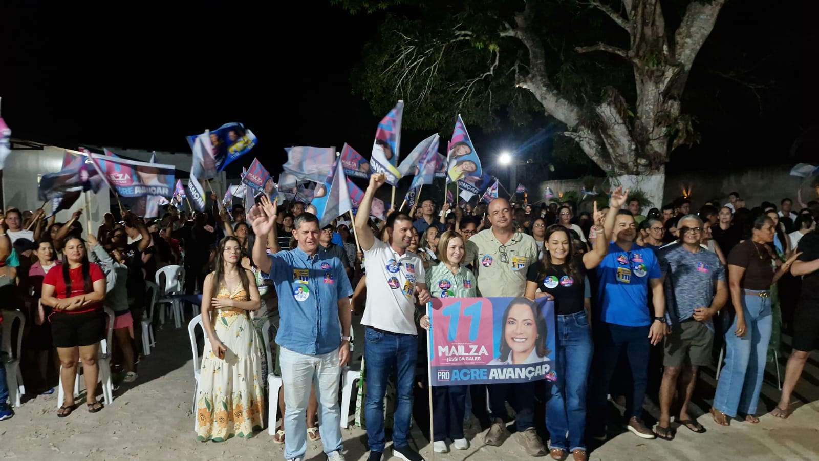 Secretário municipal e coordenador estadual de Educação reúnem mais de 500 profissionais e declaram apoio à reeleição de Socorro Neri em Mâncio Lima