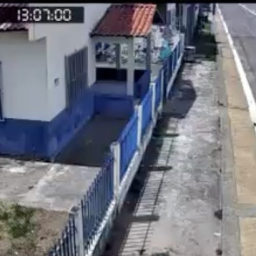 Homem furta ar-condicionado da sede da APAE em Sena Madureira
