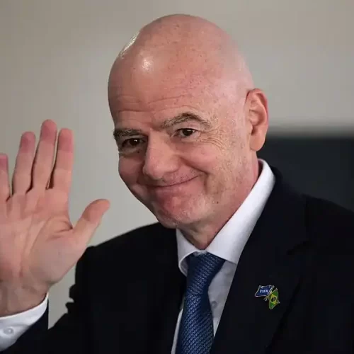 Fifa faz ‘reunião de crise’ para discutir Copa após ataque dos EUA ao Irã, diz jornal