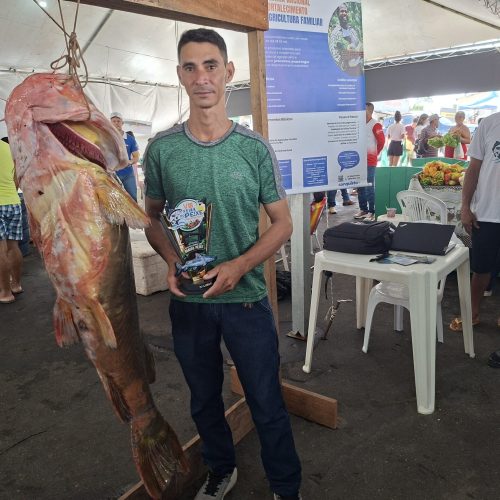 Jundià gigante de 40 kg vence concurso na VIII feira do peixe em Mâncio Lima