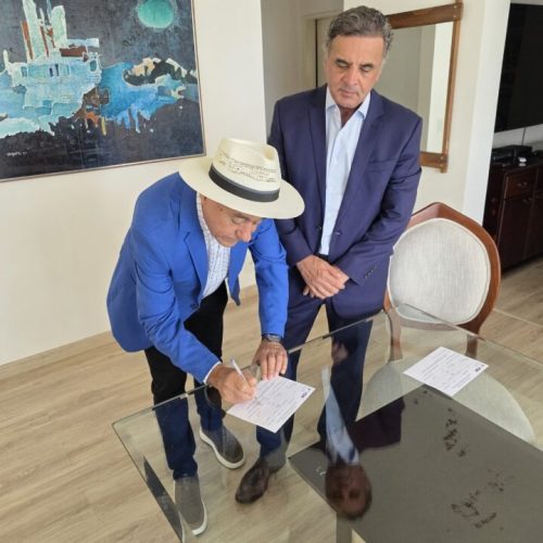 Bocalom retorna ao PSDB e tem filiação abonada por Aécio Neves: “Vamos fazer história”