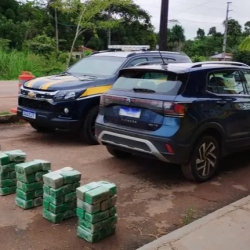 PRF apreende mais de 100 kg de skunk após perseguição em Rio Branco