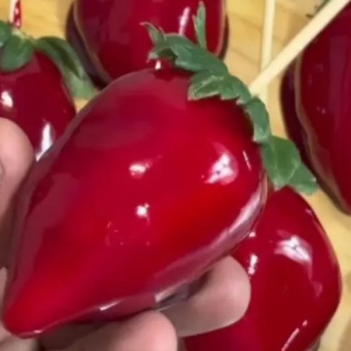 Conselho de Odontologia faz alerta sobre riscos do morango do amor