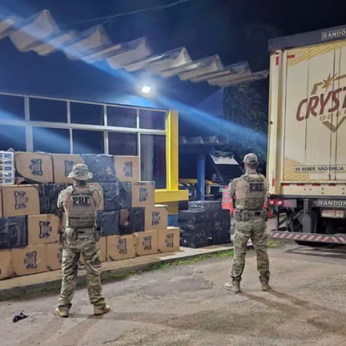 PRF flagra contrabando de cigarros e desodorantes no Acre