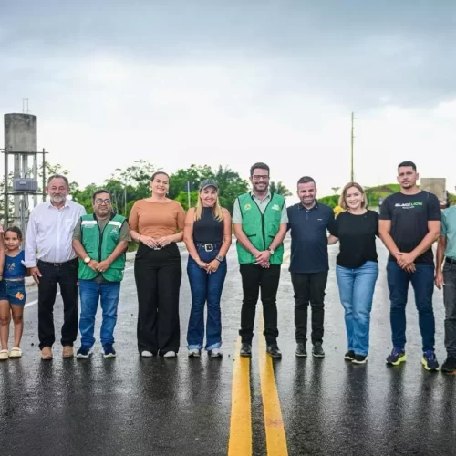 Gladson entrega pavimentação de vias urbanas e fortalece mobilidade em Tarauacá