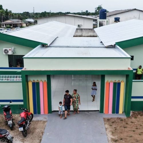 Mâncio Lima entrega obras, anuncia novos investimentos e reforça apoio às comunidades ribeirinhas