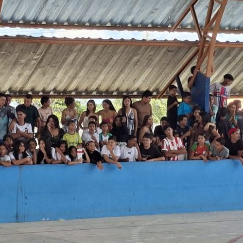 Torcedores comparecem em peso nos Jogos Escolares 2026 em Mâncio Lima