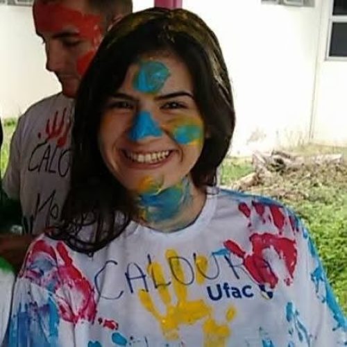 Médica é condenada por injúria racial ao se referir a terceiro como “caboclo arigó”, em unidade de saúde