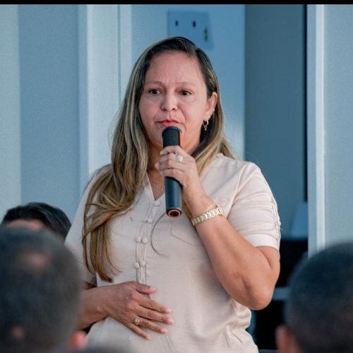 Vereadora Reziane Barros destaca investimento histórico no abastecimento de água e agradece ao prefeito Zé Luiz