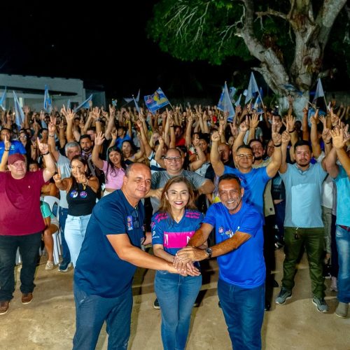 Com mais de 600 pessoas, ato em Mâncio Lima reforça apoio à reeleição de Zezinho Barbary*
