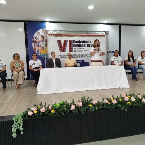 Abertura da VI Conferência Regional da Pessoa Idosa reúne autoridades e representantes de vários municípios em Cruzeiro do Sul