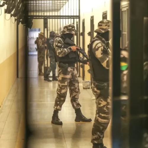 Presídio de Cruzeiro do Sul passa por revista geral