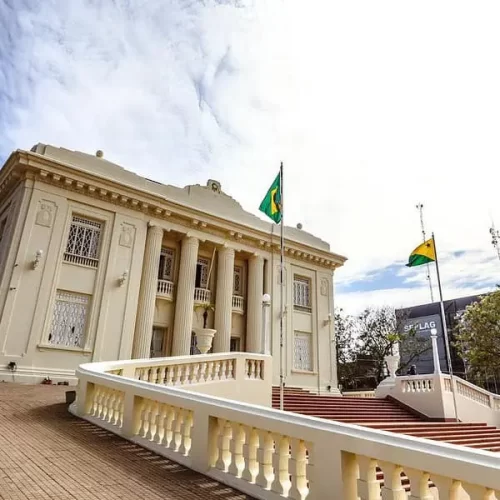 Governo do Acre promove mudanças em cargos comissionados