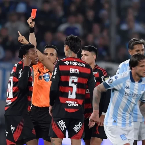 Flamengo lidera ranking negativo no futebol brasileiro; confira