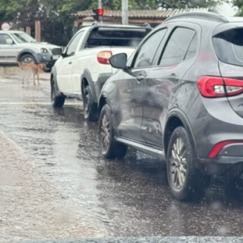 Acre segue em alerta para chuvas intensas e ventos de até 60 km/h