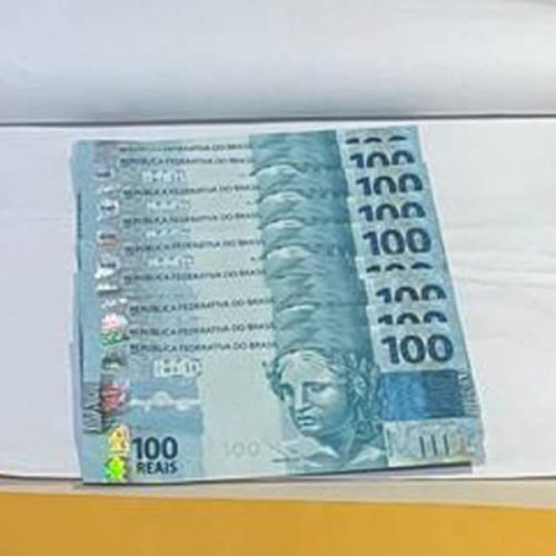 Homem é flagrado tentando pagar cervejas com nota falsa em Cruzeiro do Sul