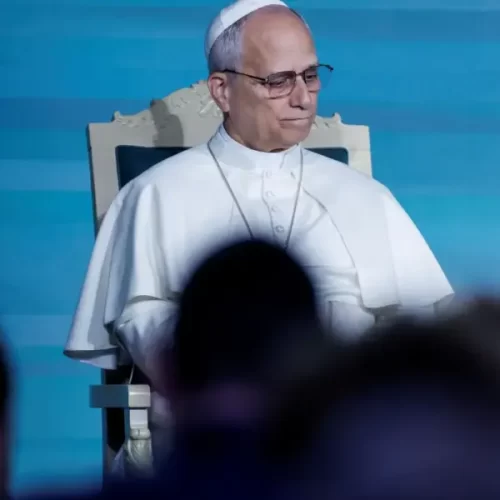 Papa Leão XIV divulga nova orientação para sexo no casamento