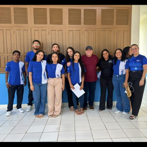 Primeiro passo para o futuro: 25 jovens ganham oportunidade profissional em Mâncio Lima com articulação de Jean Almeida