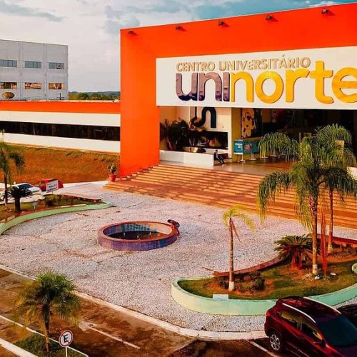 MEC proíbe Uninorte de receber novos alunos em Medicina após baixo desempenho em avaliação nacional