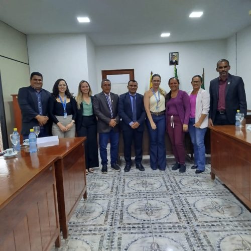 Fortalecimento econômico: Vereadores de Mâncio Lima recebe visita de representantes da Caixa
