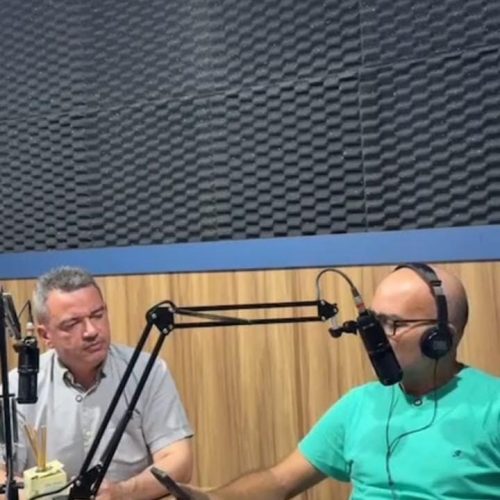 Em entrevista ao programa Evangelizar é Preciso, na Rádio Boas Novas de Mâncio Lima, André Vale anuncia R$ 300 mil para compra de barcos para comunidades ribeirinhas