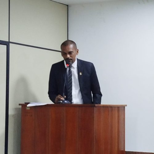 Vereador Vlade apresenta projeto de lei para criar o dia municipal do Terço dos Homens em Mâncio Lima