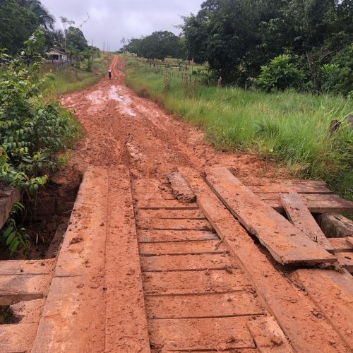 Moradores do Ramal da Agrovila pedem melhorias urgentes na estrada e na ponte no município de Rodrigues Alves