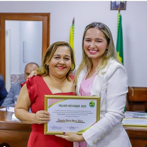 Vereadora Alana Rocha homenageia sua mãe como Mulher Destaque