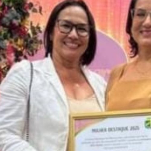 Homenagem na Câmara de vereadores destaca Jacinta Rocha como Mulher Destaque 2025