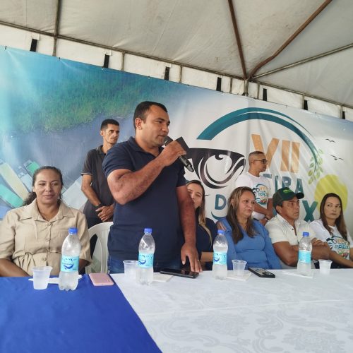 Vereador Amozildo prestigia a abertura da VII Feira do Peixe e Agricultura Familiar em Mâncio Lima