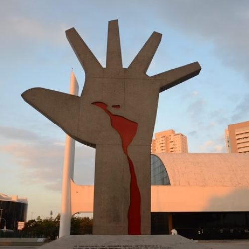 Deputado quer dar nome de Papa Francisco ao Memorial da América Latina
