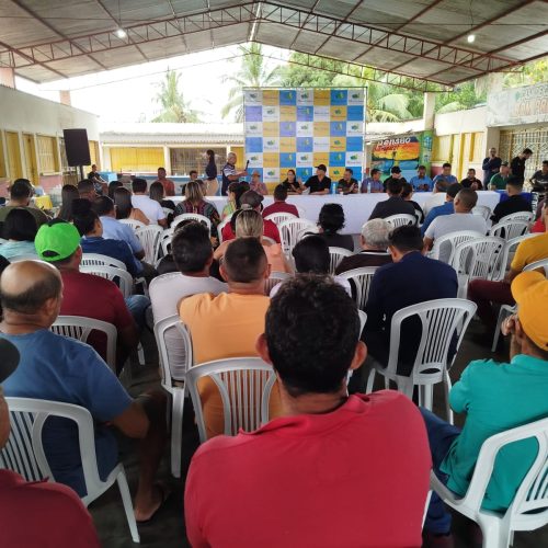 Prefeitura de Mâncio Lima lança calendário de mecanização agrícola 2025 no Dia do Trabalhador