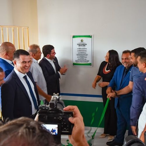 Prefeitura de Mâncio Lima e Governo do Estado inauguram a Escola Municipal Arthur Lebre nos 48 anos de Mâncio Lima