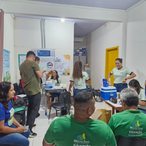 Ação de Saúde do Trabalhador leva orientações e serviços à Secretaria Municipal de Educação
