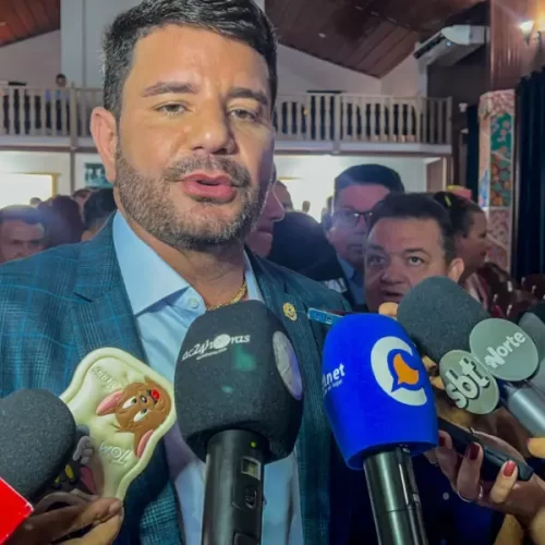 Gladson tem sinalização ‘positiva’ para vinda de Neymar e convida Lula e Bolsonaro para Expoacre