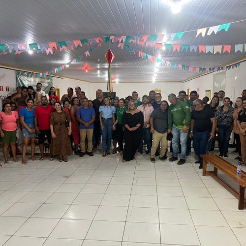 Prefeito Zé Luiz leva escuta pública à comunidade de Pentecostes