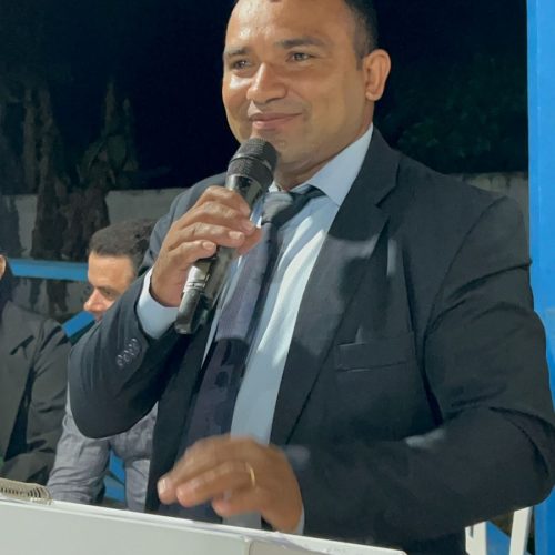 Vereador evangélico Amozildo propõe criação da Marcha para Jesus como feriado municipal em Mâncio Lima