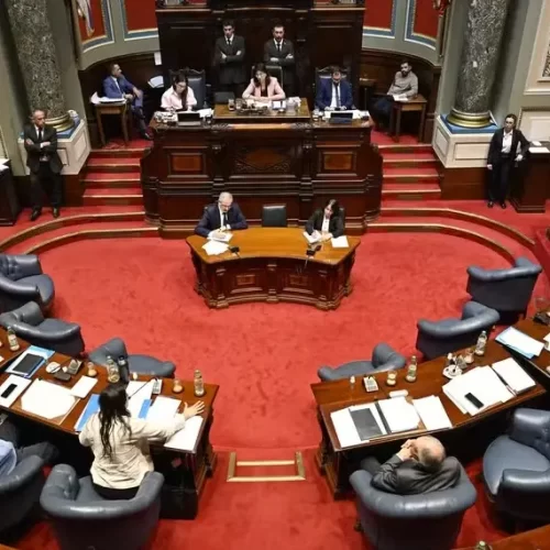 Uruguai aprova lei que autoriza a eutanásia