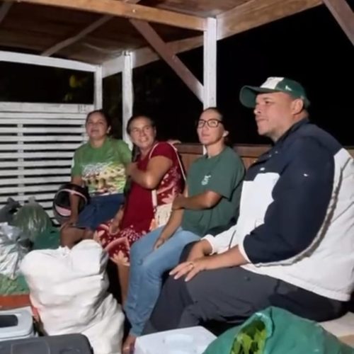 Testado e aprovado: Prefeito Zé Luiz acorda às 3h da manhã e acompanha produtores no caminhão da feira, reforçando compromisso com a agricultura familiar