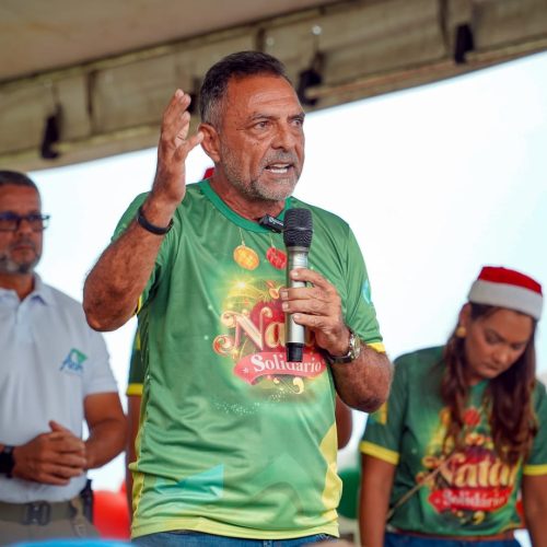 Zezinho Barbary é campeão de emendas e garante mais de R$ 20 milhões para Mâncio Lima