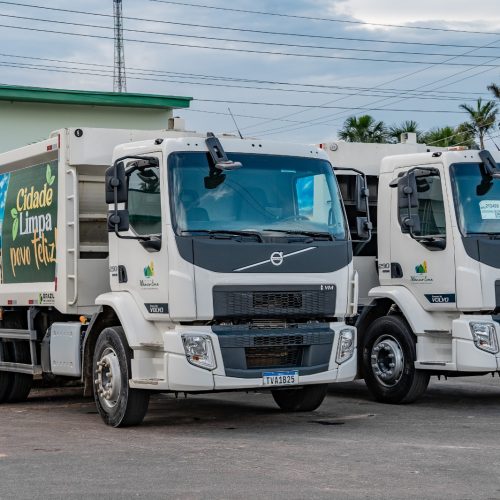 Mâncio Lima amplia os trabalhos da coleta resíduos sólidos com aquisição de segundo caminhão coletor