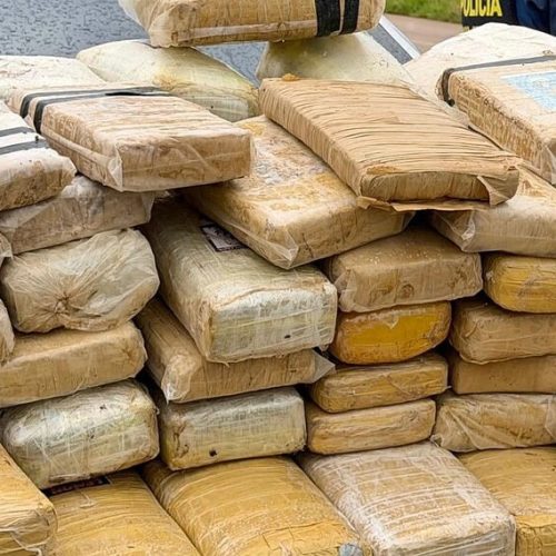 URGENTE: Mais de 70 kg de drogas são apreendidos durante abordagem em Rio Branco nesta sexta