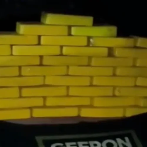 Dupla é presa com mais de 40 tijolos de cocaína durante abordagem na AC-90, no Acre